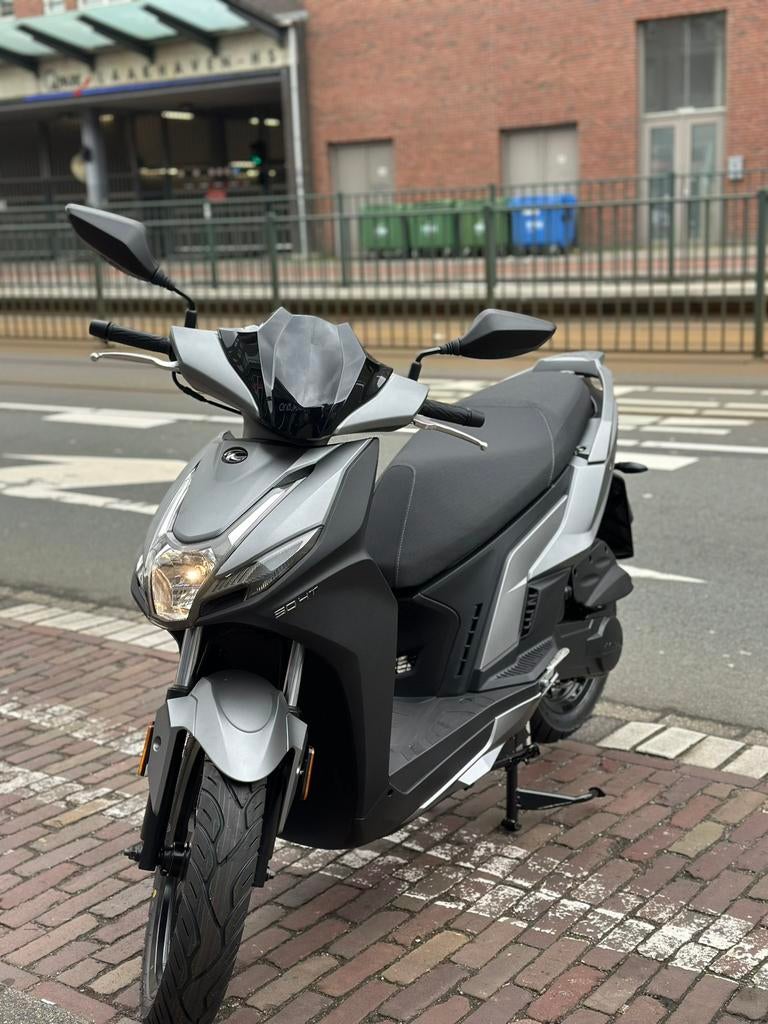 Kymco Agility S Scooter 2026 E5+ 45KM, Fietsen en Brommers, Scooters | Kymco, Maximaal 45 km/u, Nieuw, Ophalen of Verzenden, Agility