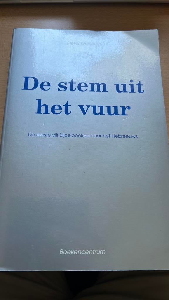 Pieter Oussoren- De stem uit het vuur, Boeken, Ophalen of Verzenden, Zo goed als nieuw