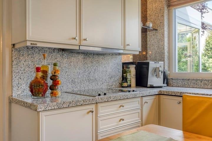 SieMatic Keuken gratis af te halen medio juli '26, Huis en Inrichting, Ophalen, Gebruikt, Hoekkeuken, Graniet of Steen