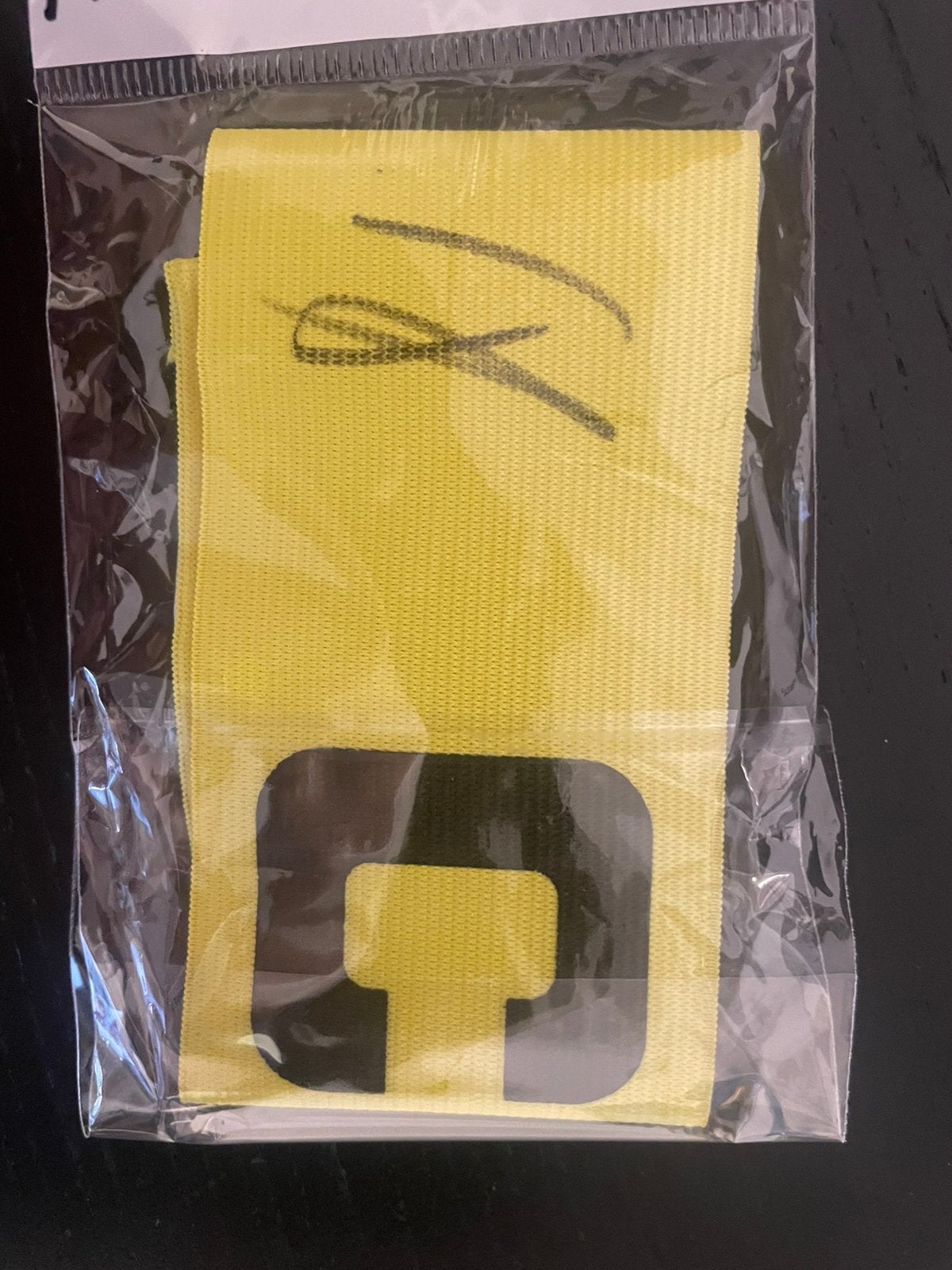 Gesigneerde aanvoerdersband Musiala, Ophalen of Verzenden, Zo goed als nieuw, Buitenlandse clubs, Shirt