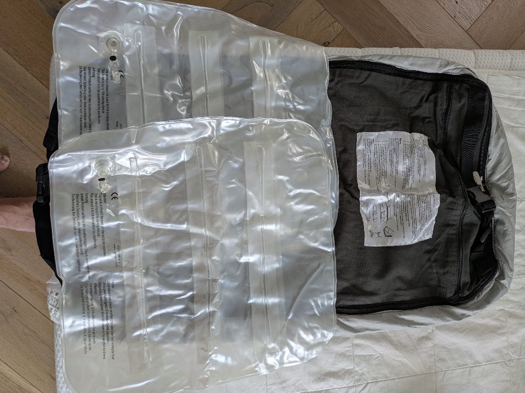 Deryan AirTraveller Vliegtuigbedje, Ophalen, Zo goed als nieuw, Reisbedje