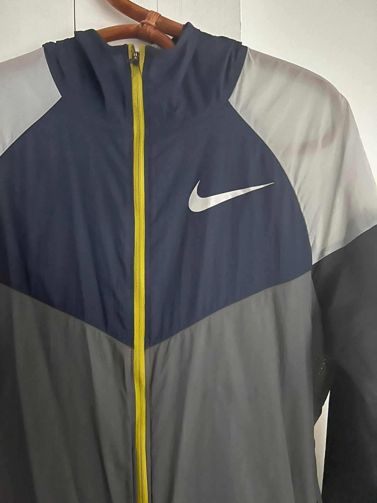 Impossibly light windrunner Nike, Ophalen of Verzenden, Zo goed als nieuw