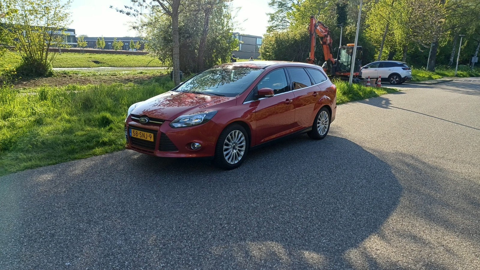 Ford Focus 1.6 Ecoboost 110KW Wagon 2011 Rood, Auto's, 1596 cc, 1258 kg, 4 cilinders, Origineel Nederlands
