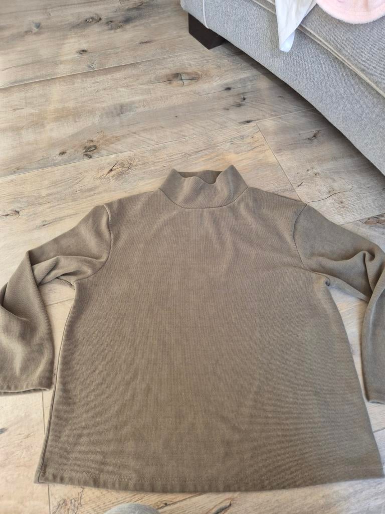 Khaki Ribgebreide trui met col, maat M, Kleding | Dames, Maat 38/40 (M), Ophalen of Verzenden, Onbekend, Gedragen