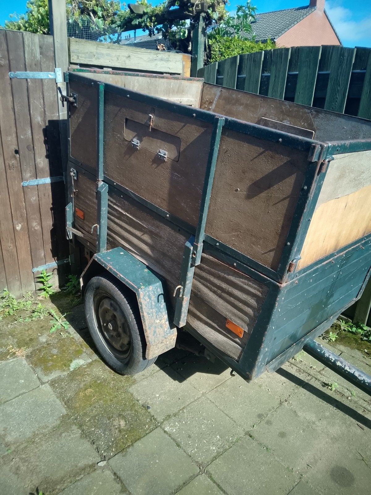 Enkelas aanhanger hoge bak, Ophalen, Gebruikt