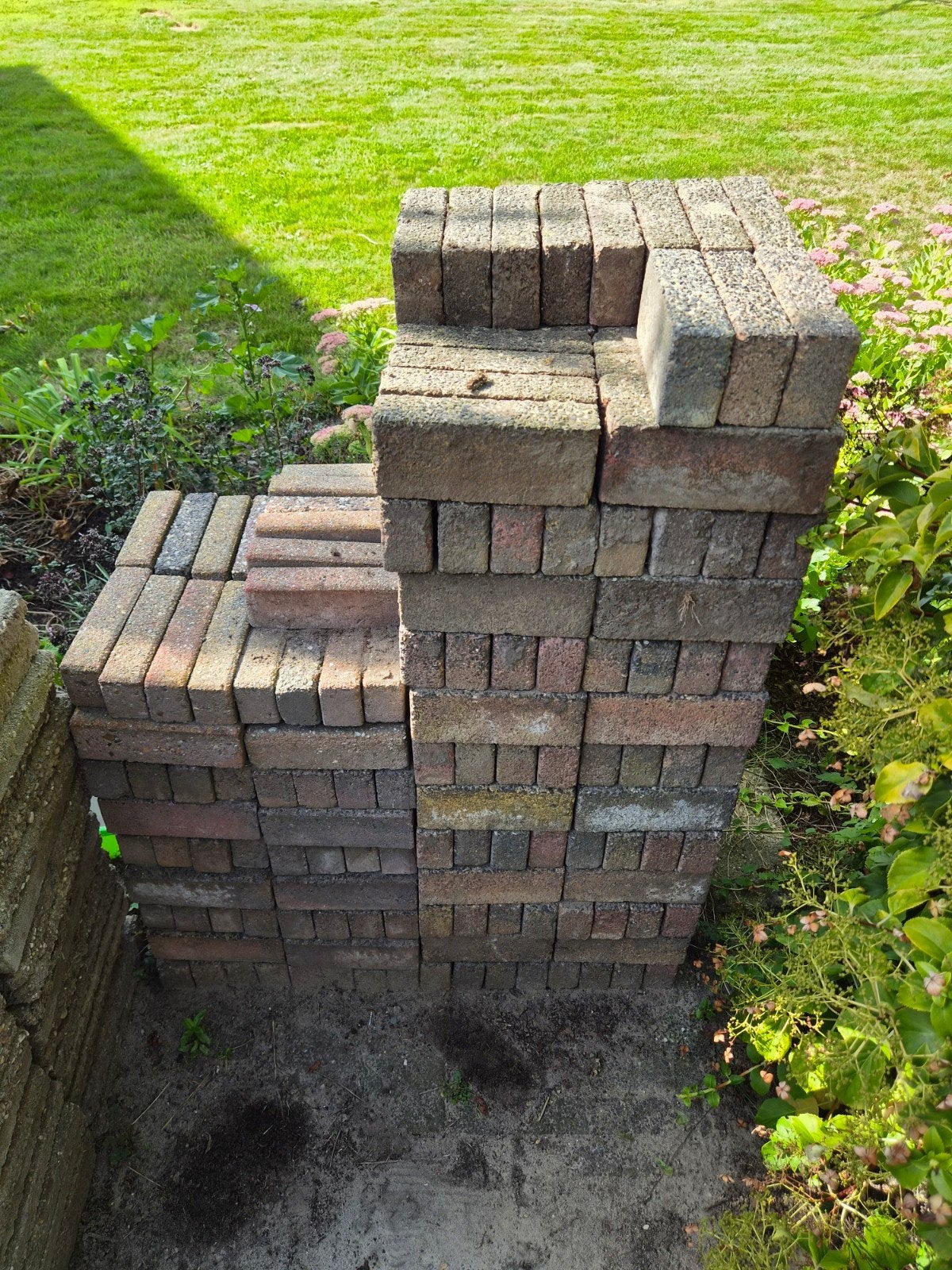 Gebruikte terrastegels en klinkers met opsluitbanden, Ophalen, Gebruikt, Klinkers, 10 m² of meer