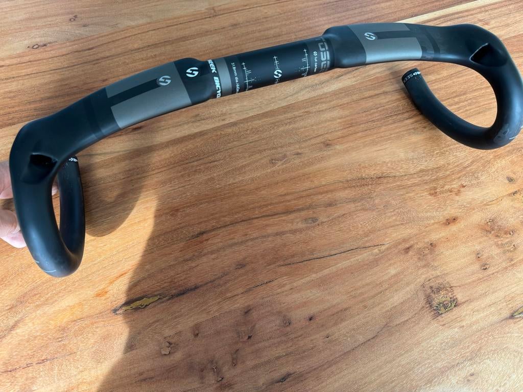 Areo Carbon Toseek race stuur 440mm - NIEUW, Fietsen en Brommers, Fietsonderdelen, Stuur, Nieuw, Ophalen of Verzenden, Racefiets