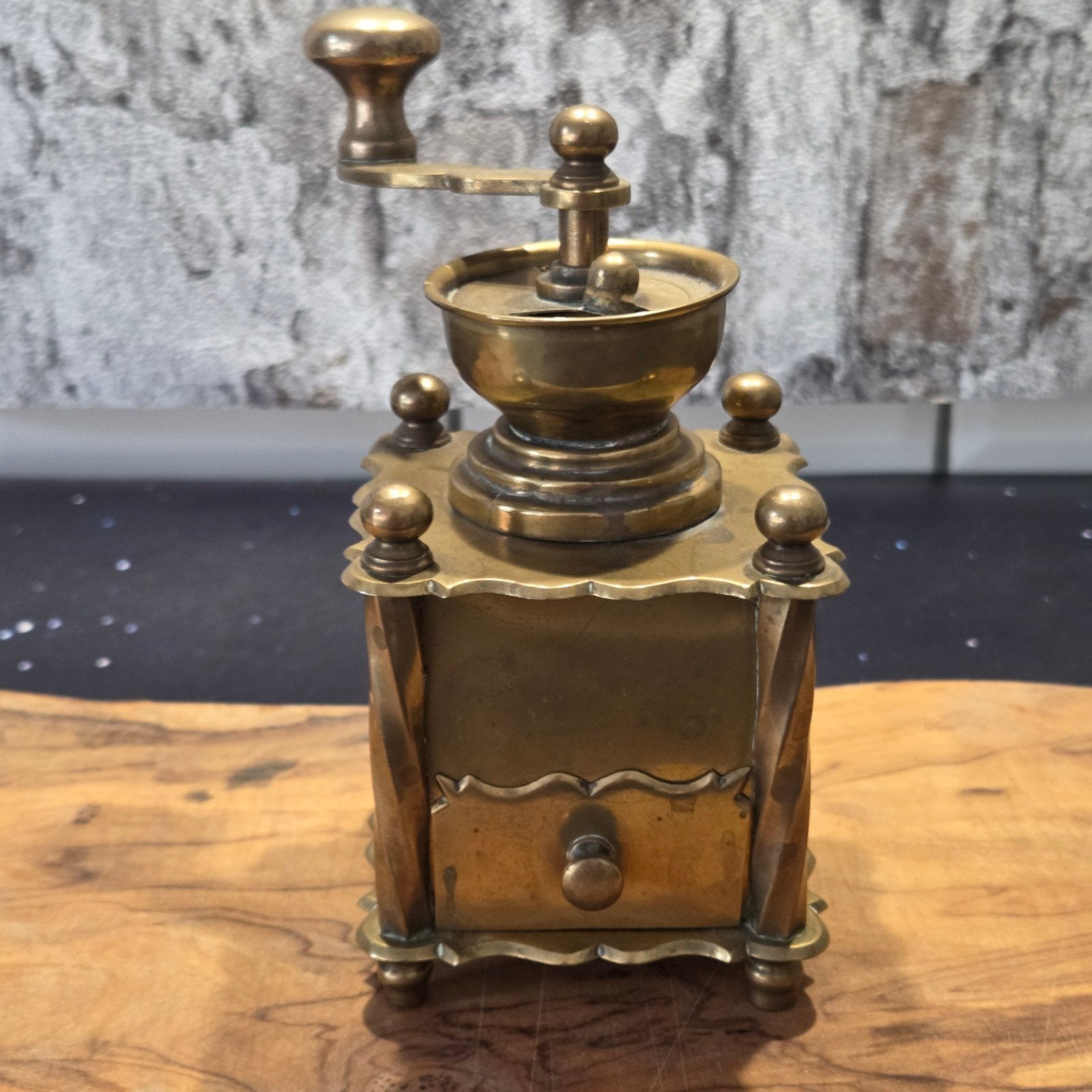 Antieke Messing Koffiemolen met Houten Handgreep, Antiek en Kunst, Ophalen