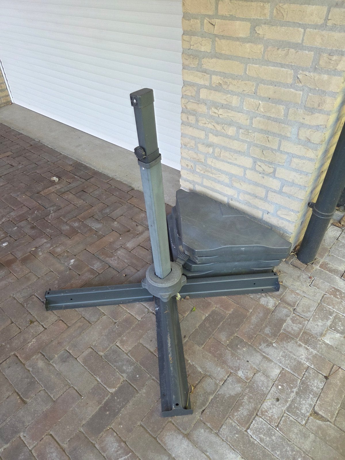 parasolvoet inclusief tegels, Ophalen, Zo goed als nieuw, Minder dan 1 meter, Parasolvoet