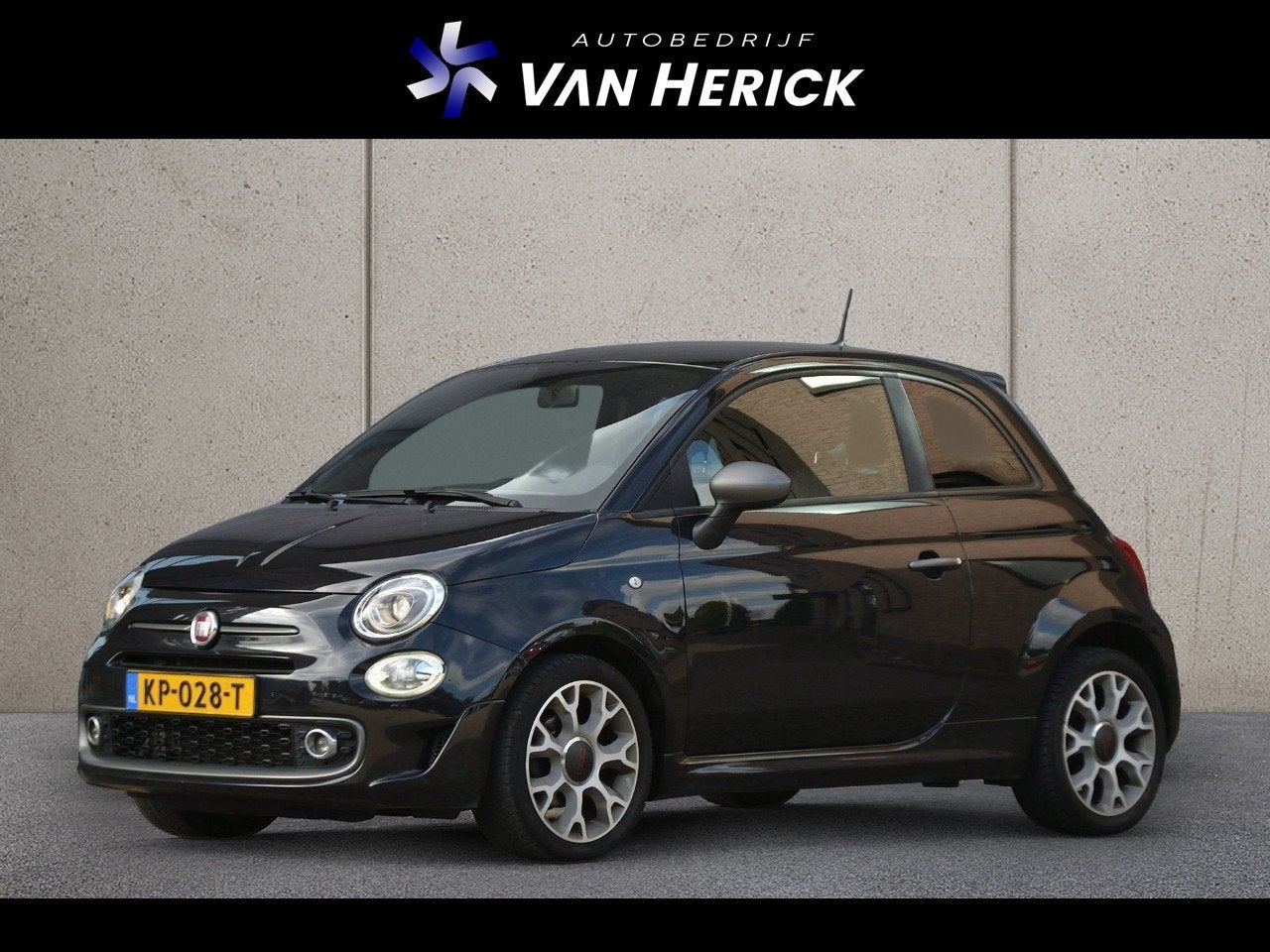 Fiat 500 0.9 TwinAir Turbo Sport | Navigatie | Airco | Half, Voorwielaandrijving, Gebruikt, Leder en Stof, Origineel Nederlands