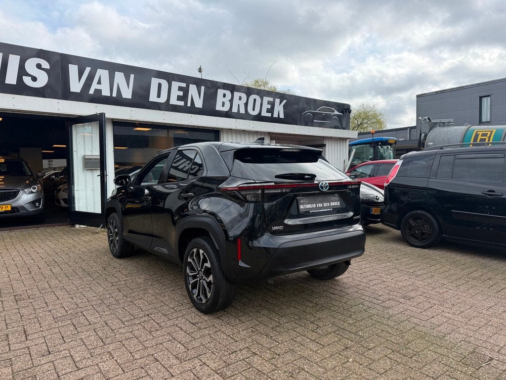 Toyota Yaris Cross 1.5 Hybrid First Edition|Navi|Cruise|Clim, Gebruikt, Zwart, Bedrijf, 93 pk