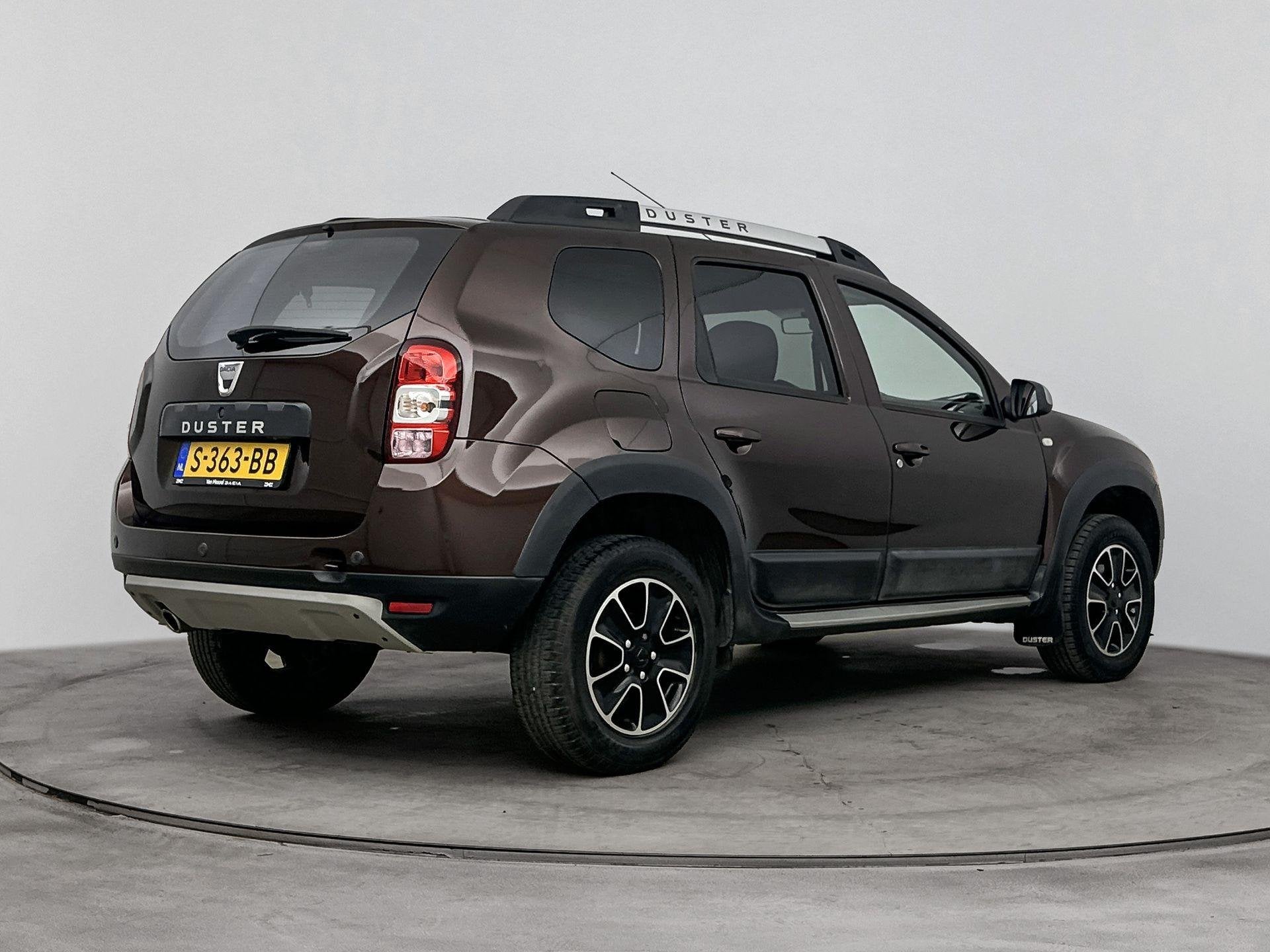 Dacia Duster 1.2 TCe 4x2 Série Limitée Robust | Airco | Cr, Auto's, Voorwielaandrijving, Dealer onderhouden, Gebruikt, Euro 6