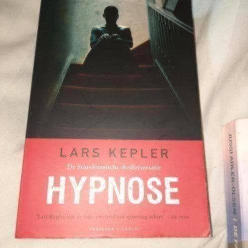 Boek hypnose lars keppler, Boeken, Thrillers, Ophalen of Verzenden, Zo goed als nieuw