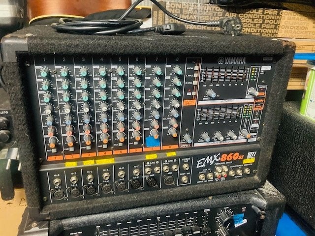 Yamaha EMX 860, Ophalen, Gebruikt, Minder dan 500 watt, P.A.