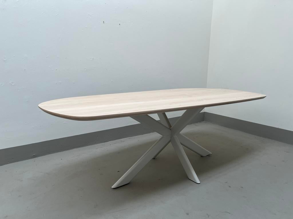 Nieuwe eetafel met een organisch essen blad, Ophalen of Verzenden
