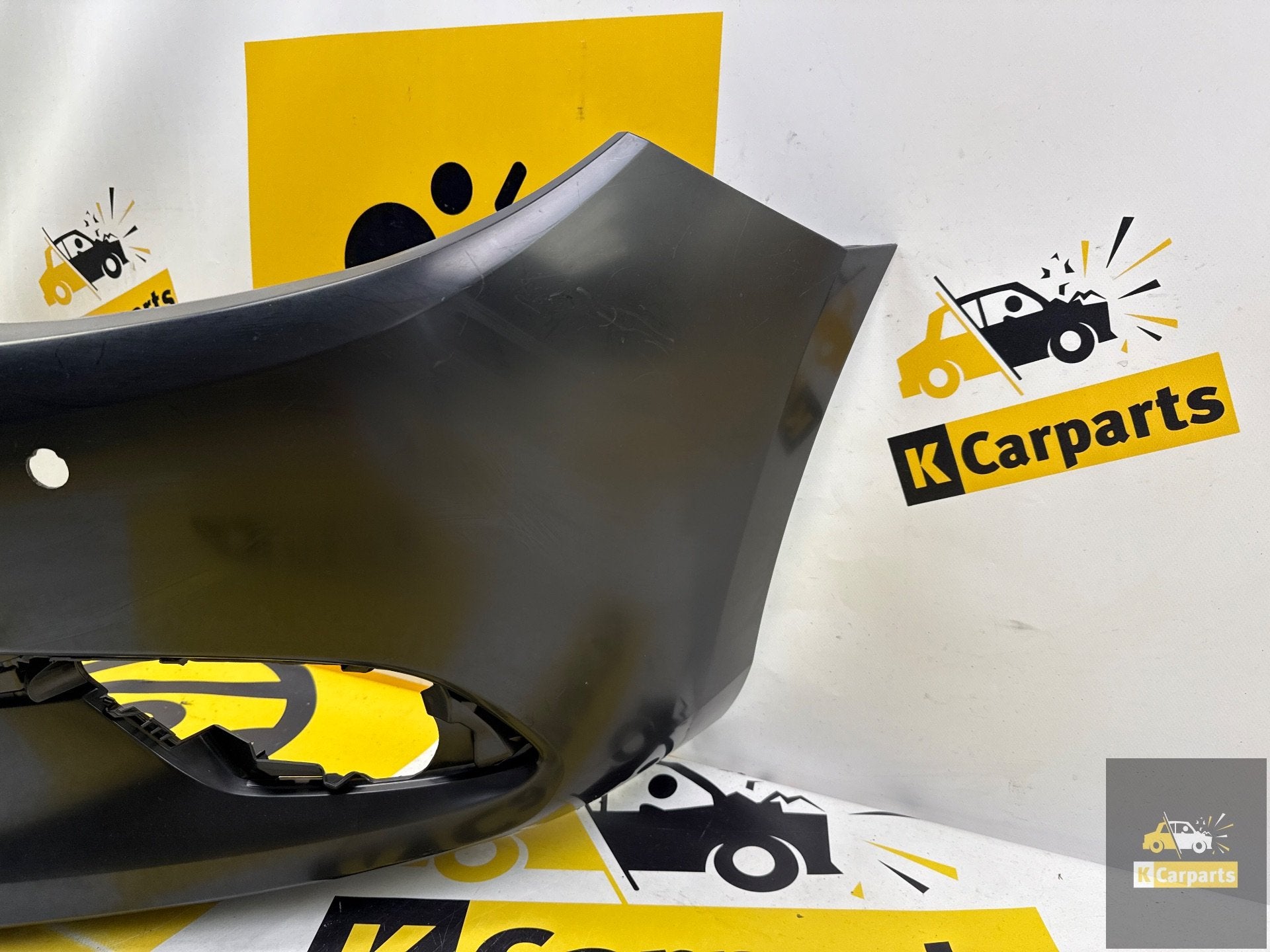 Mazda 3 voorbumper 2016 to 2019 B63b-50031 nieuw !, Gebruikt, Shinchi, Fuchu-Cho 3-1
730-8670  Hiroshima, Voor, Mazda Motor Corporation