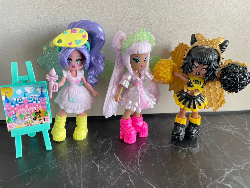 3 royale high school spirit fashion packs poppen, Ophalen of Verzenden, Zo goed als nieuw, Poppenhuis