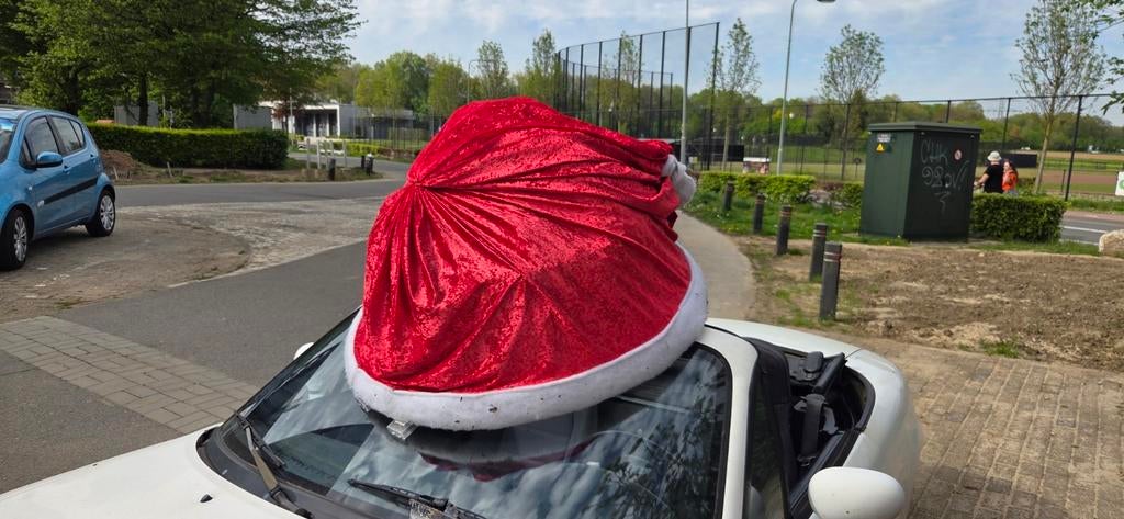 Lightup Kerstmuts voor auto, Ophalen