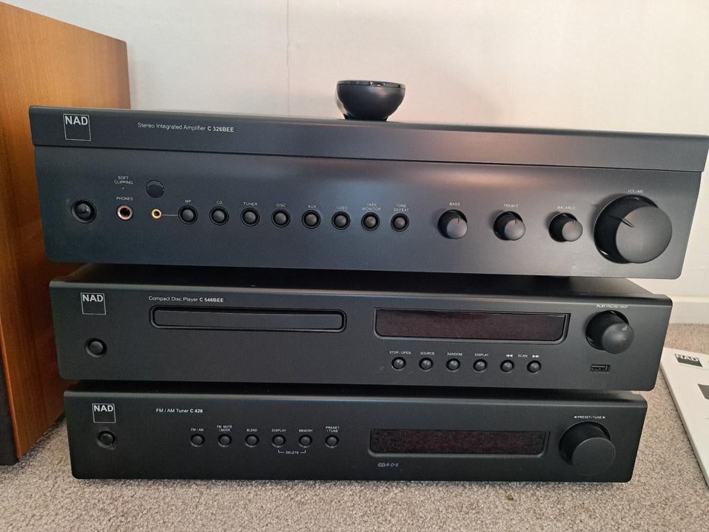 Te koop : complete NAD stereo set, Tuner of Radio, Losse componenten, Zo goed als nieuw, Ophalen
