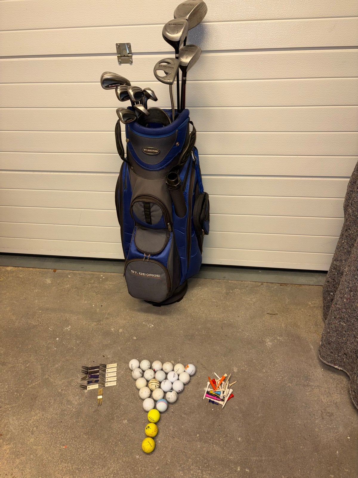 Complete golfset St. George met tas, clubs, ballen en tees, Ophalen, Zo goed als nieuw, Set, Overige merken