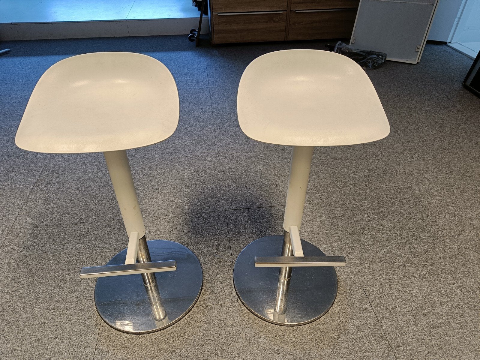 2 Barkrukken., Huis en Inrichting, Barkrukken, Ophalen, 60 tot 90 cm