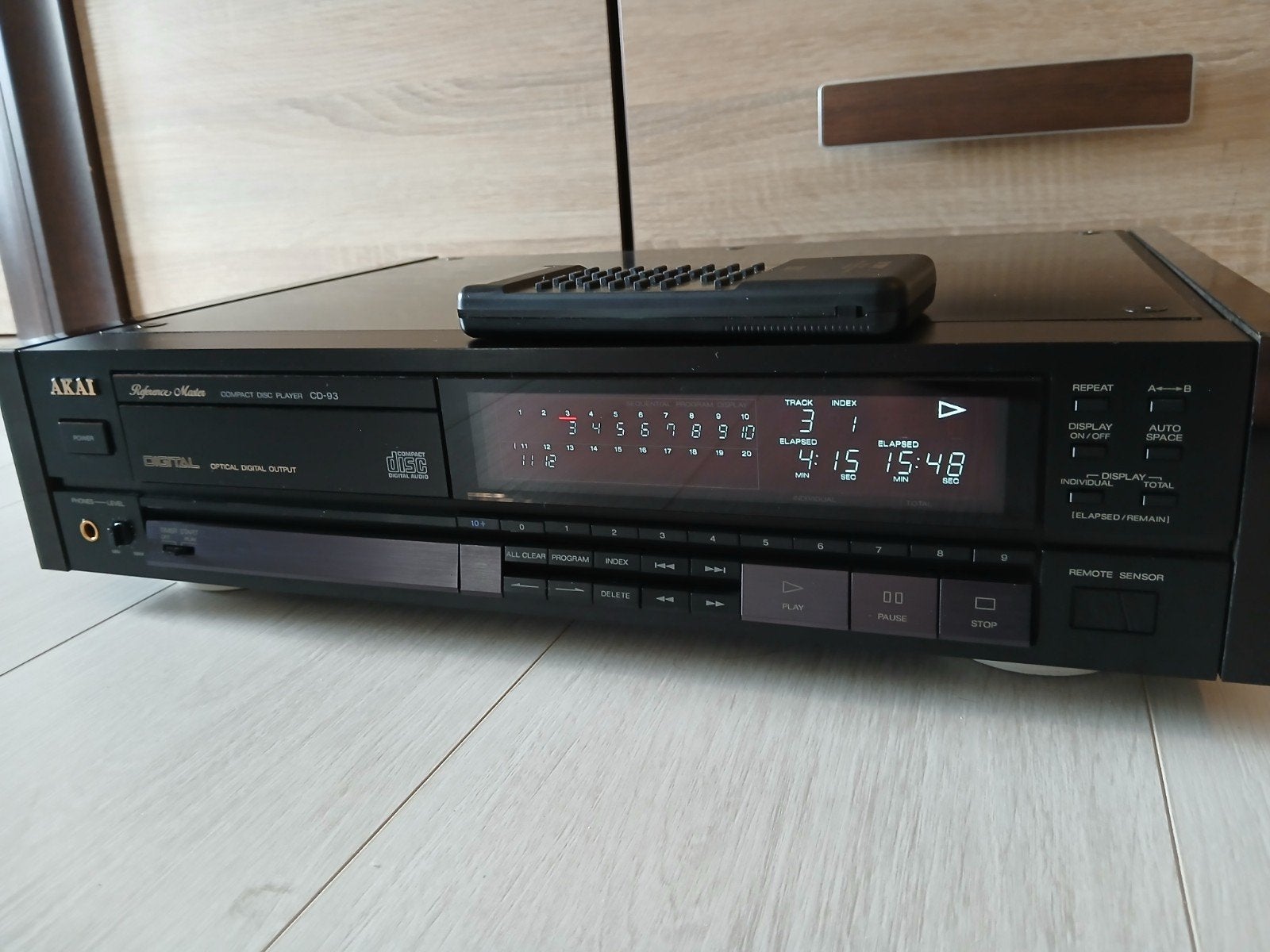 Verkocht ! Akai CD-93 Reference Master, Ophalen of Verzenden, Zo goed als nieuw, Overige merken