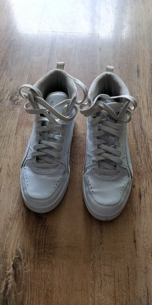 Witte Puma gymschoenen, mt 42, Gebruikt, Puma, Ophalen of Verzenden, Jongen of Meisje