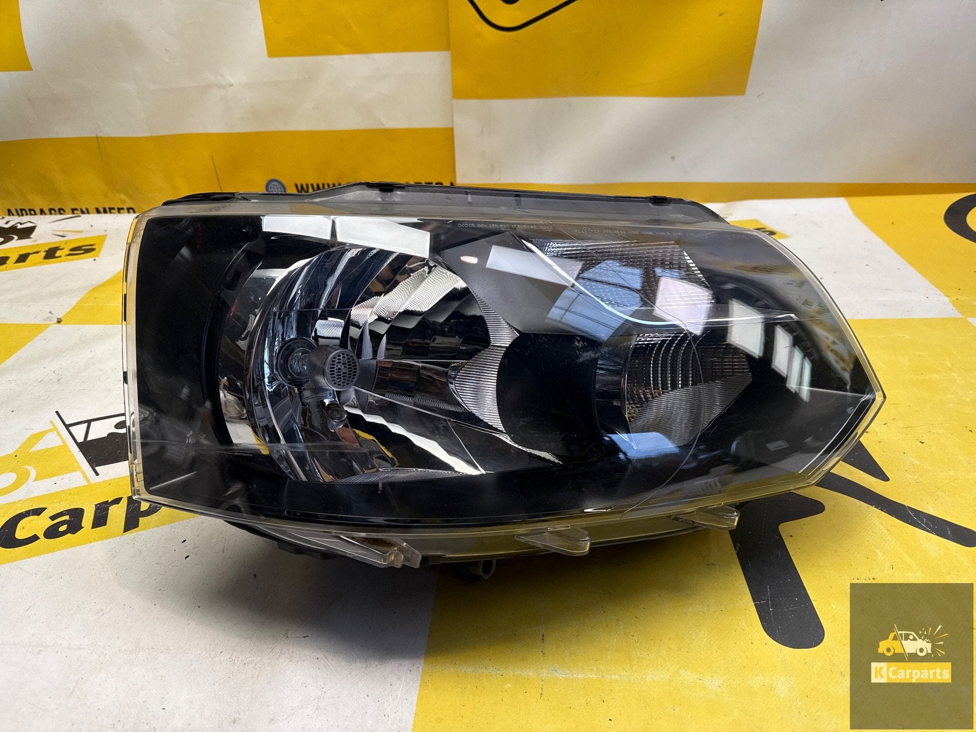 TRANSPORTER T5 GP Koplamp Rechts 7E1941016T 2010-2015, Gebruikt, Volkswagen, Volkswagen AG, Berliner Ring 2
38440  Wolfsburg, DE