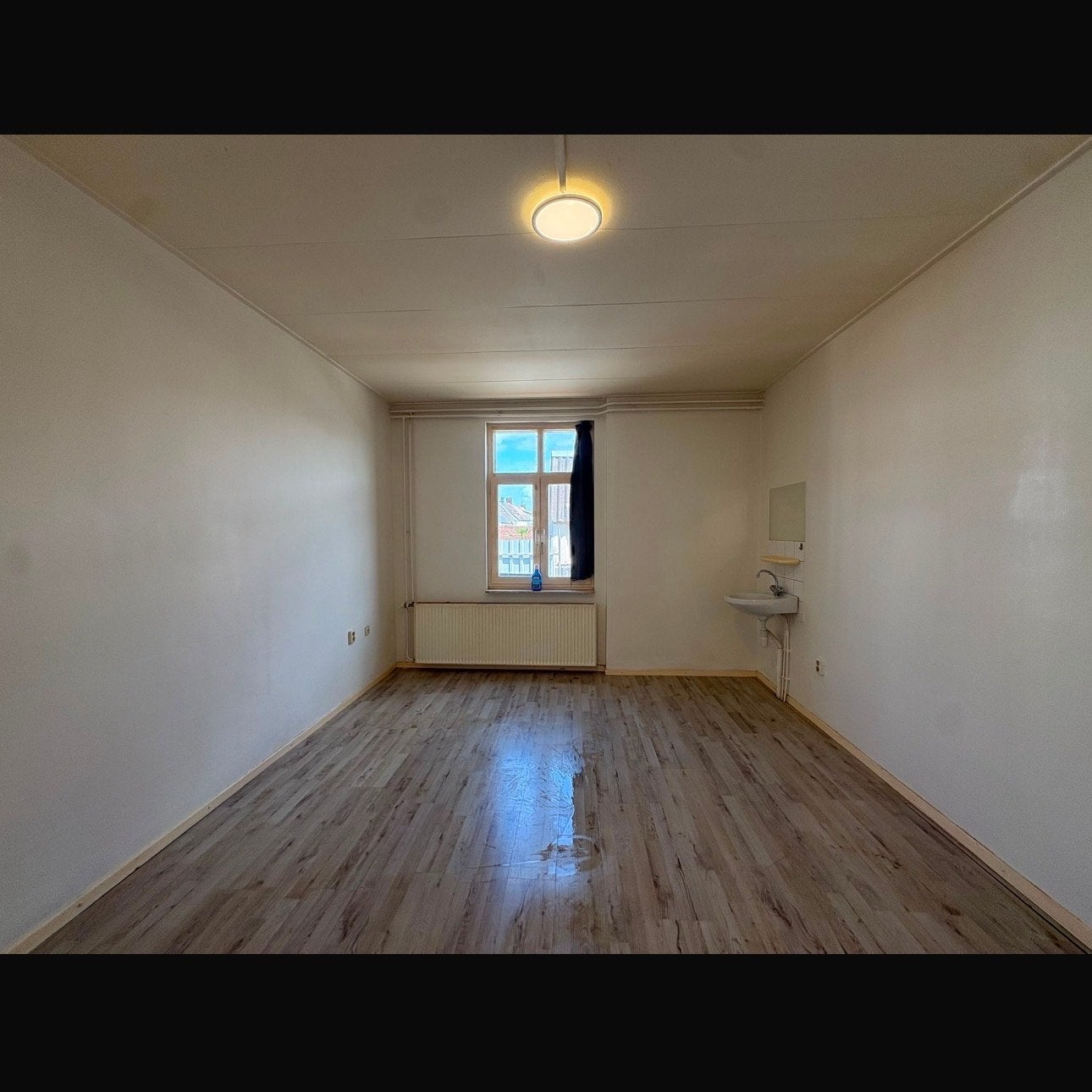 Grote kamer te huur in het centrum van Susteren