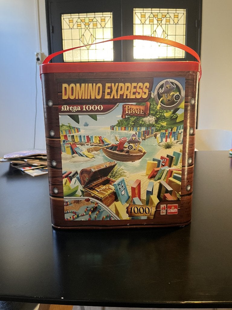 Domino Express Mega 1000 Pirate in bewaarton, Kinderen en Baby's, Ophalen of Verzenden, Gebruikt, Overige merken