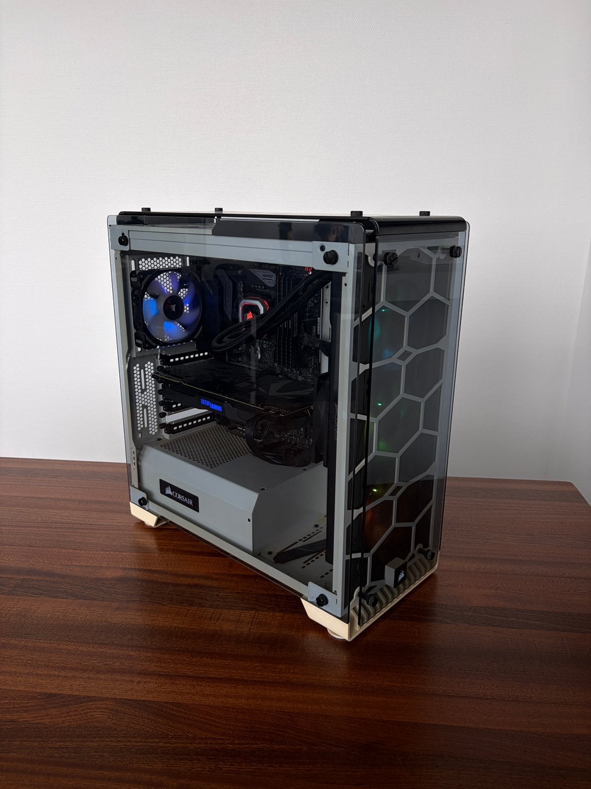 RTX 2080 Super | i9-9900K | 32GB RAM | 256GB SSD, Intel, 32 GB, Intel, Intel