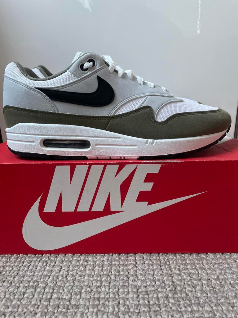 Nike air max 1 “Olive” / 45, Overige kleuren, Nieuw, Ophalen of Verzenden, Sneakers of Gympen