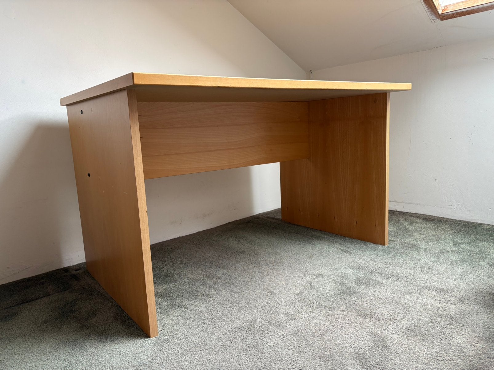 Oud maar degelijk bureau, Ophalen, Gebruikt, 79 cm, 121 cm