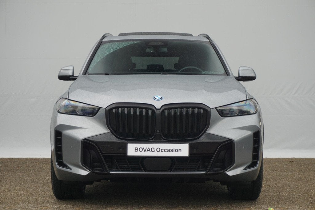 BMW X5 xDrive50e M Sport Pro Pano Trekhaak Driving Assistant, Auto's, BMW, 12 maanden, Gebruikt, 2395 kg, Alcantara