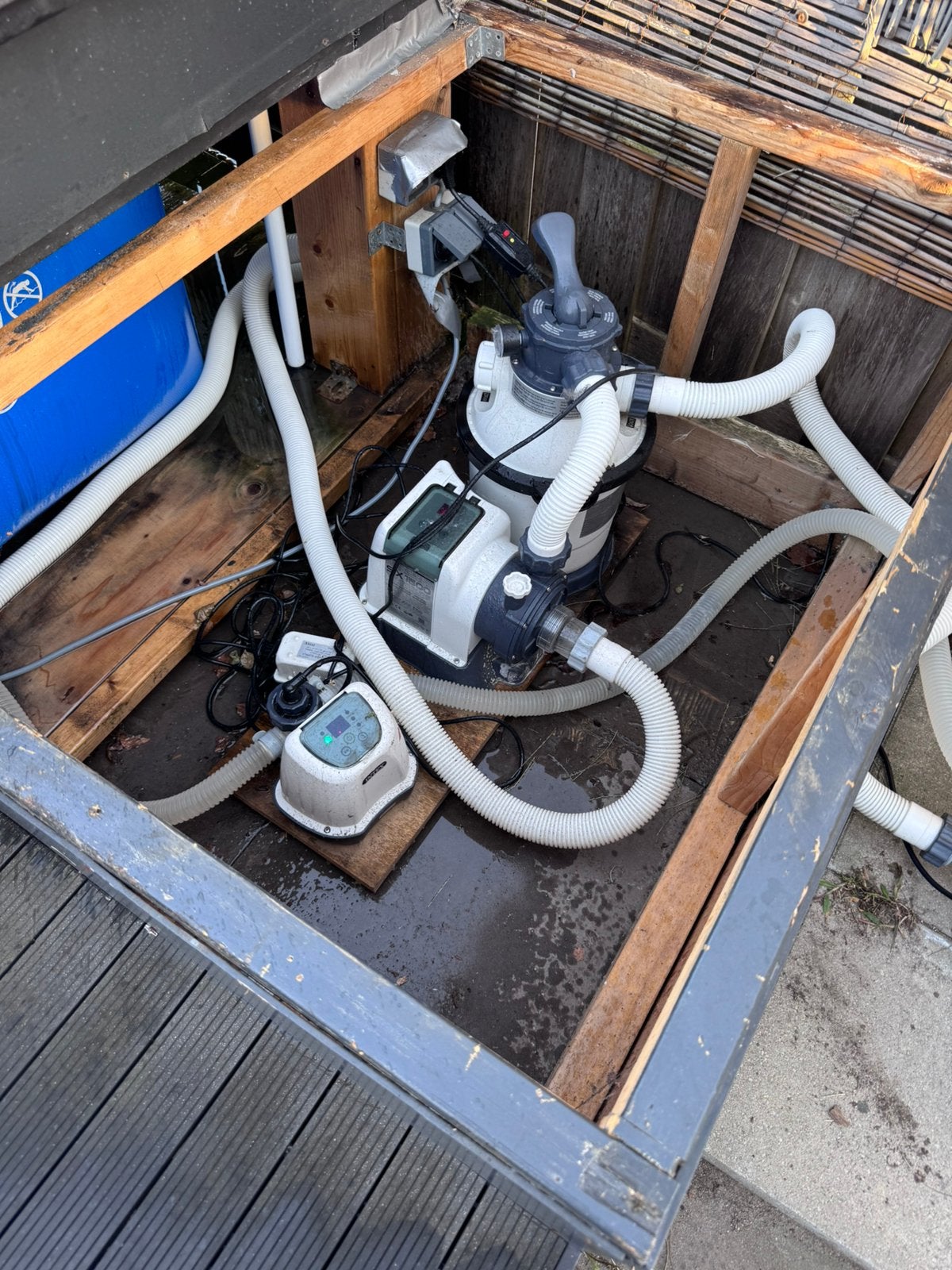 Zandpomp, waterpomp en zout watersysteem zwembad, Ophalen, Gebruikt