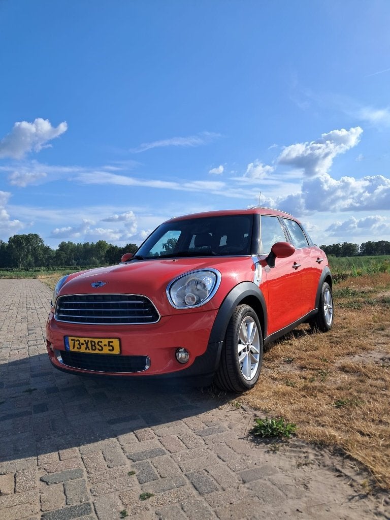 Mini Countryman 1.6 Rood, Voorwielaandrijving, Stof, Particulier, SUV of Terreinwagen