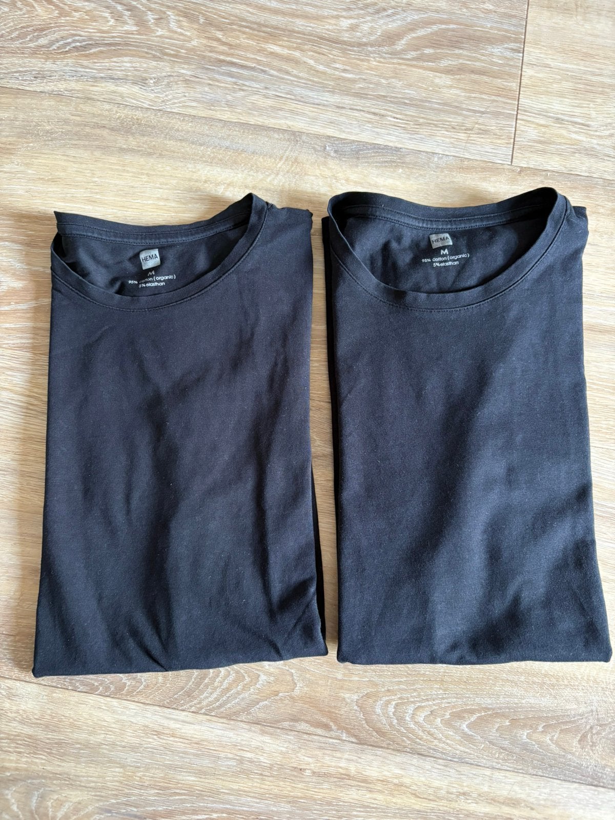 2 ondershirts van de Hema, Kleding | Heren, T-shirts, Ophalen of Verzenden, Zo goed als nieuw, Zwart