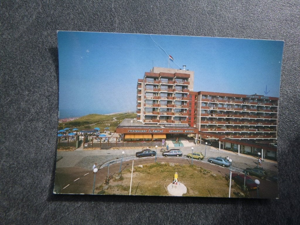 Kijkduin, Atlantic hotel/auto, Verzenden, 1980 tot heden, Ongelopen, Noord-Brabant