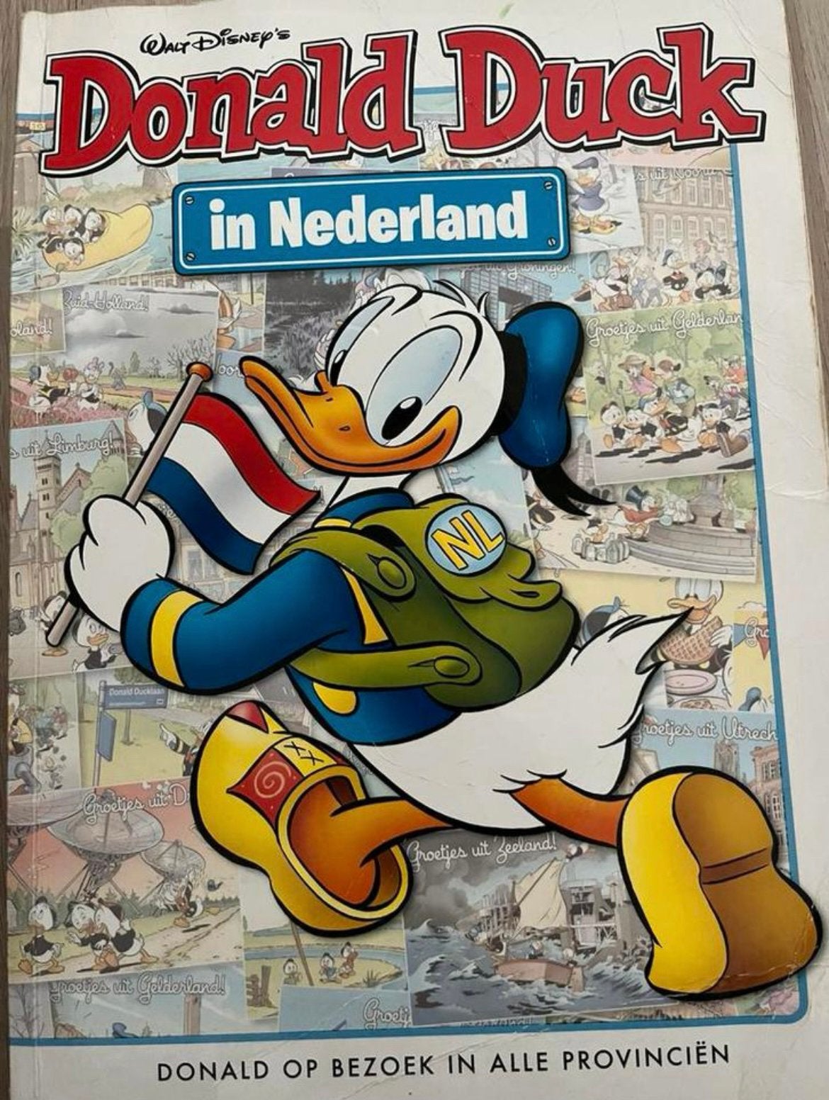 DONALD DUCK IN NEDERLAND DONALD OP BEZOEK IN ALLE PROVINCIEN, Boeken, Stripboeken, Ophalen of Verzenden, Gelezen