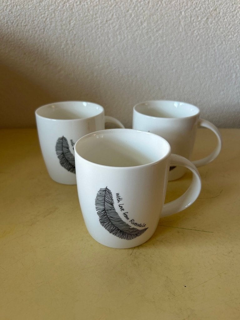 Set van 3 Riverdale mokken met veer wit en zwart, Info@riverdale.nl, Overige merken, Keramiek, Riverdale B.V.