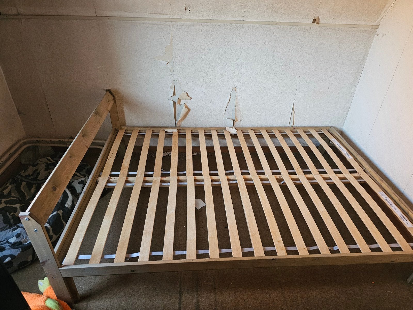 ikea bedframe met lattenbodem, Ophalen, Wit, Tweepersoons, 140 cm