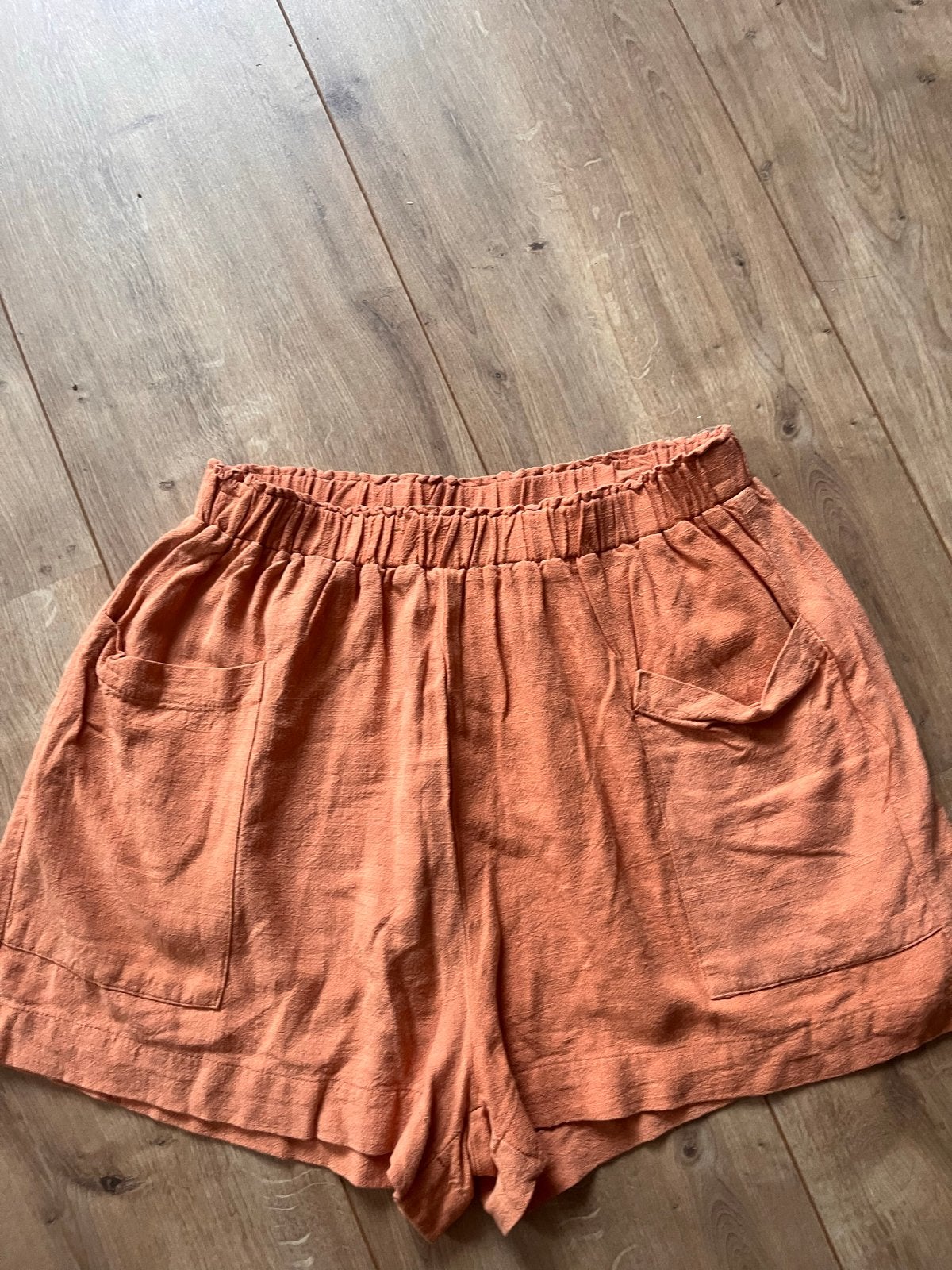 Coco Bella Oranje Korte Broek Maat 38, Maat 38/40 (M), Kort, Oranje, Ophalen of Verzenden