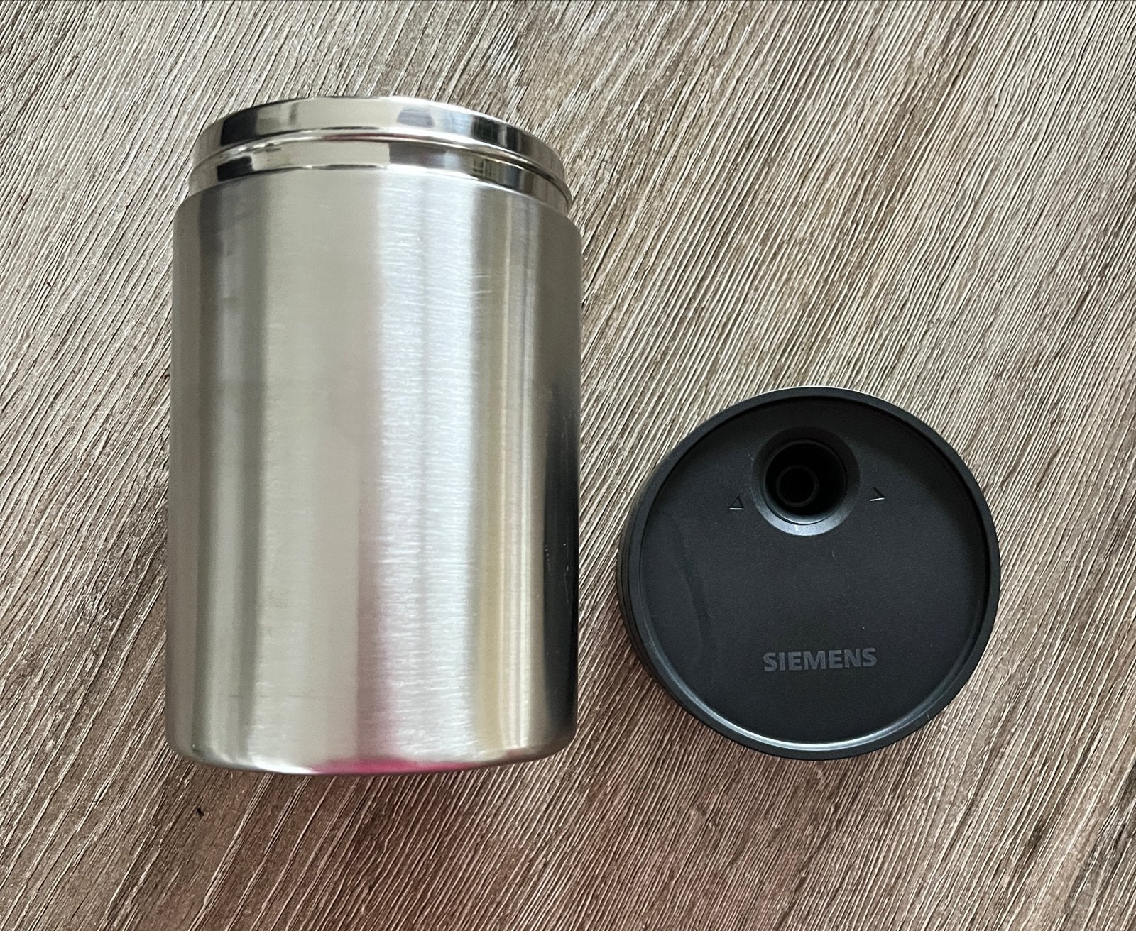 Siemens TZ80009N geïsoleerde melkcontainer 0,5L, Ophalen of Verzenden, Zo goed als nieuw, Siemens, Melkaccessoire