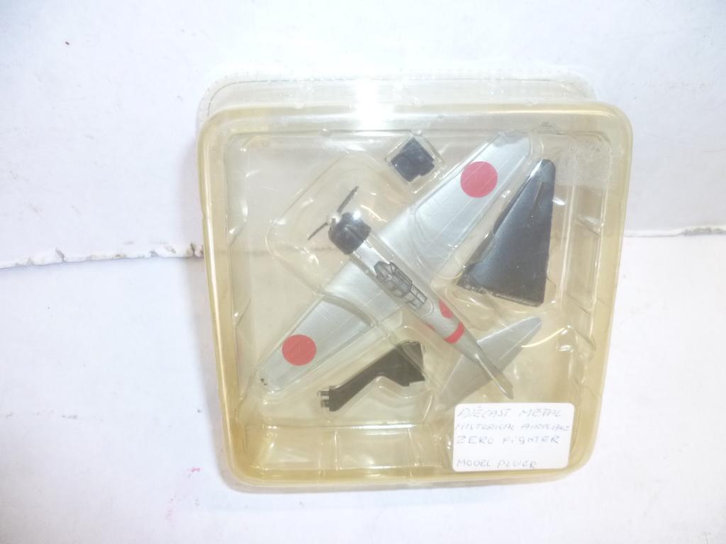 Vliegtuig Zero Fighter metalen schaalmodel nieuw in de doos., Ophalen of Verzenden, Nieuw, Schaalmodel