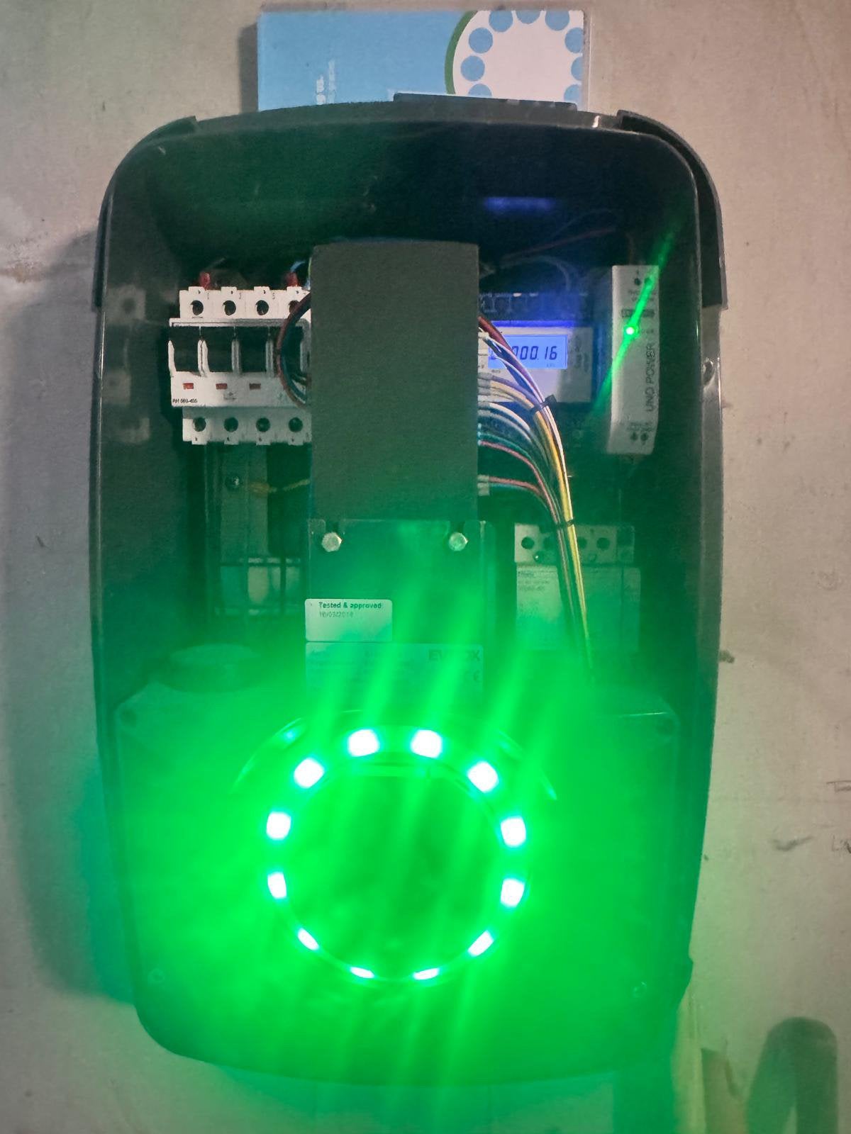 Ev Laadstation voor onderdelen nooit gebruikt, Auto diversen, Ophalen, Gebruikt, Laadpaal