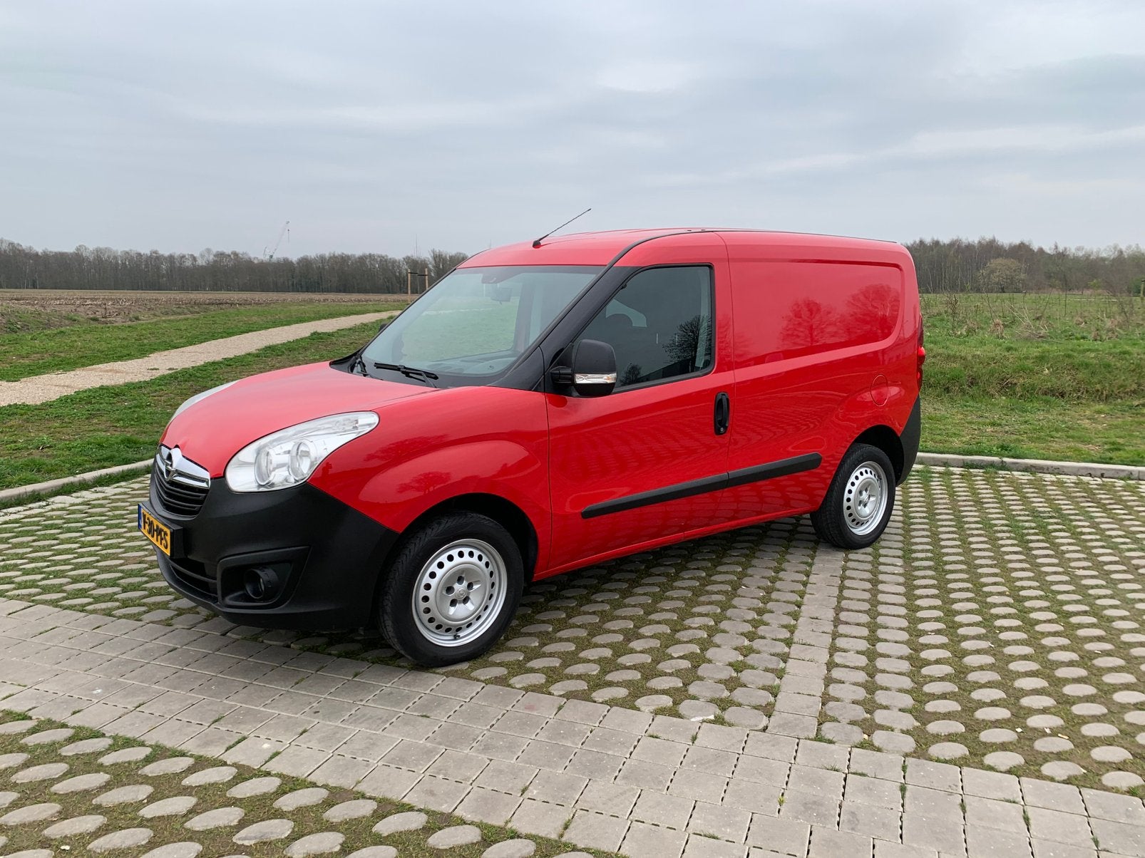 Opel Combo 1.4 Benzine 112dkm AIRCO Btw-vrij/Marge, Zwart, Bedrijf, Opel, Onderhoudsboekje