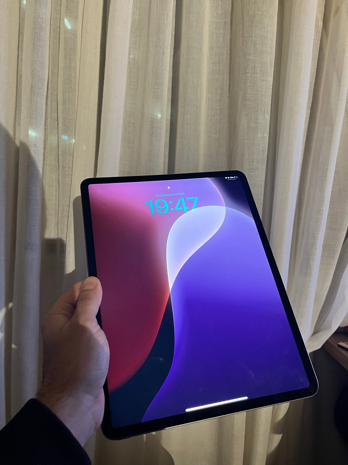 Foto 4 van Apple iPad Pro 12.9 inch 256GB (3e generatie) - Z.G.A.N.