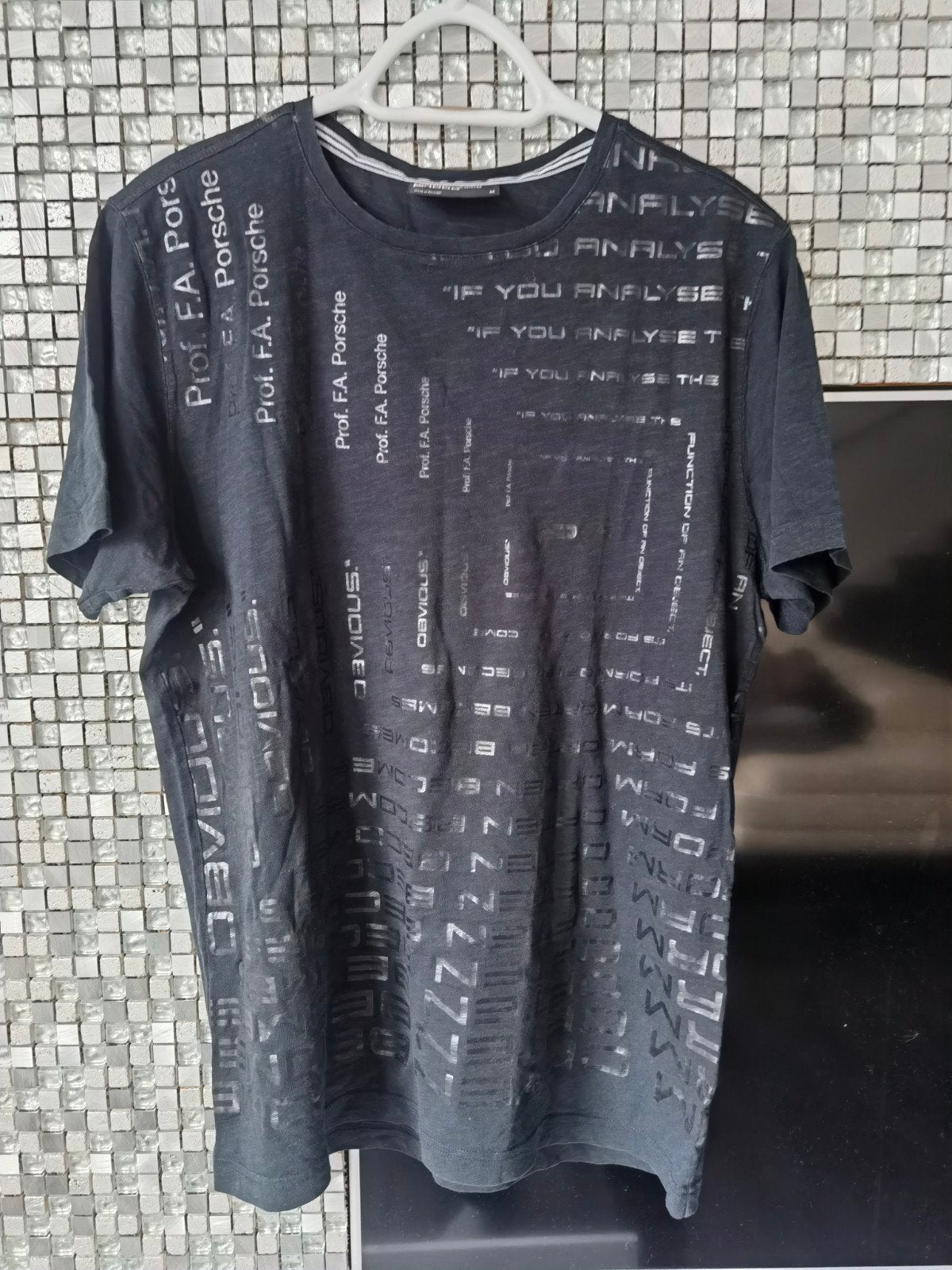 origineel porsche design t-shirt  Maat : M, Ophalen of Verzenden, Zo goed als nieuw, Maat 48/50 (M)