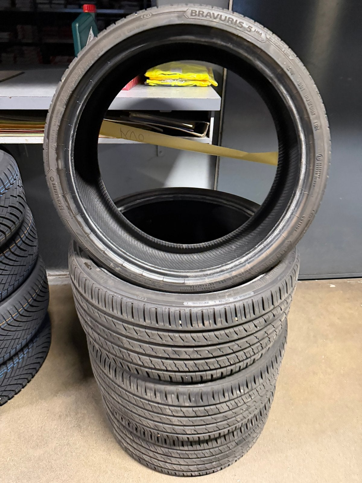 255/30 r20 92Y XL, Ophalen, 255 mm, Nieuw, Band(en)
