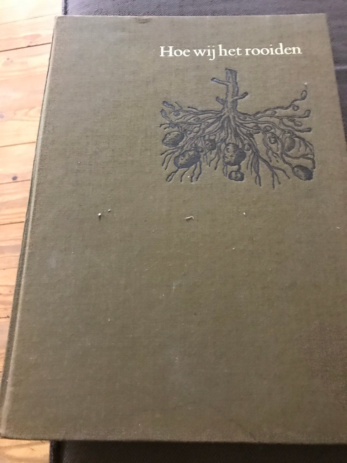 Hoe wij het rooiden - De veenkoloniale aardappelboer, Ophalen of Verzenden, Gelezen